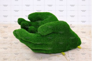 Топиари композиция руки вокруг дерева - газон Eco