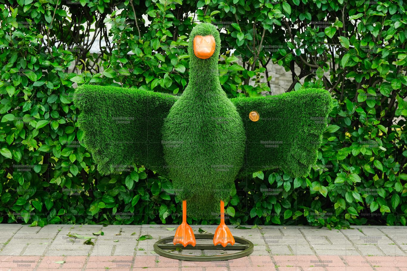 Топиари утка Кряк - газон Eco Топиари утка Кряк - газон Eco