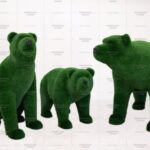 Топиари композиция медведь Бачо, медведь Монти, медведь Муни - газон Deluxe Green