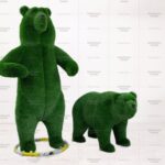 Топиари композиция медведь цирковой h=250см и медведь Муни - газон Deluxe Green