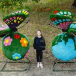 Топиари композиция поляна и глобус с бабочками - газон Eco