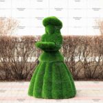 Топиари девочка с подносом, Агата - газон Deluxe