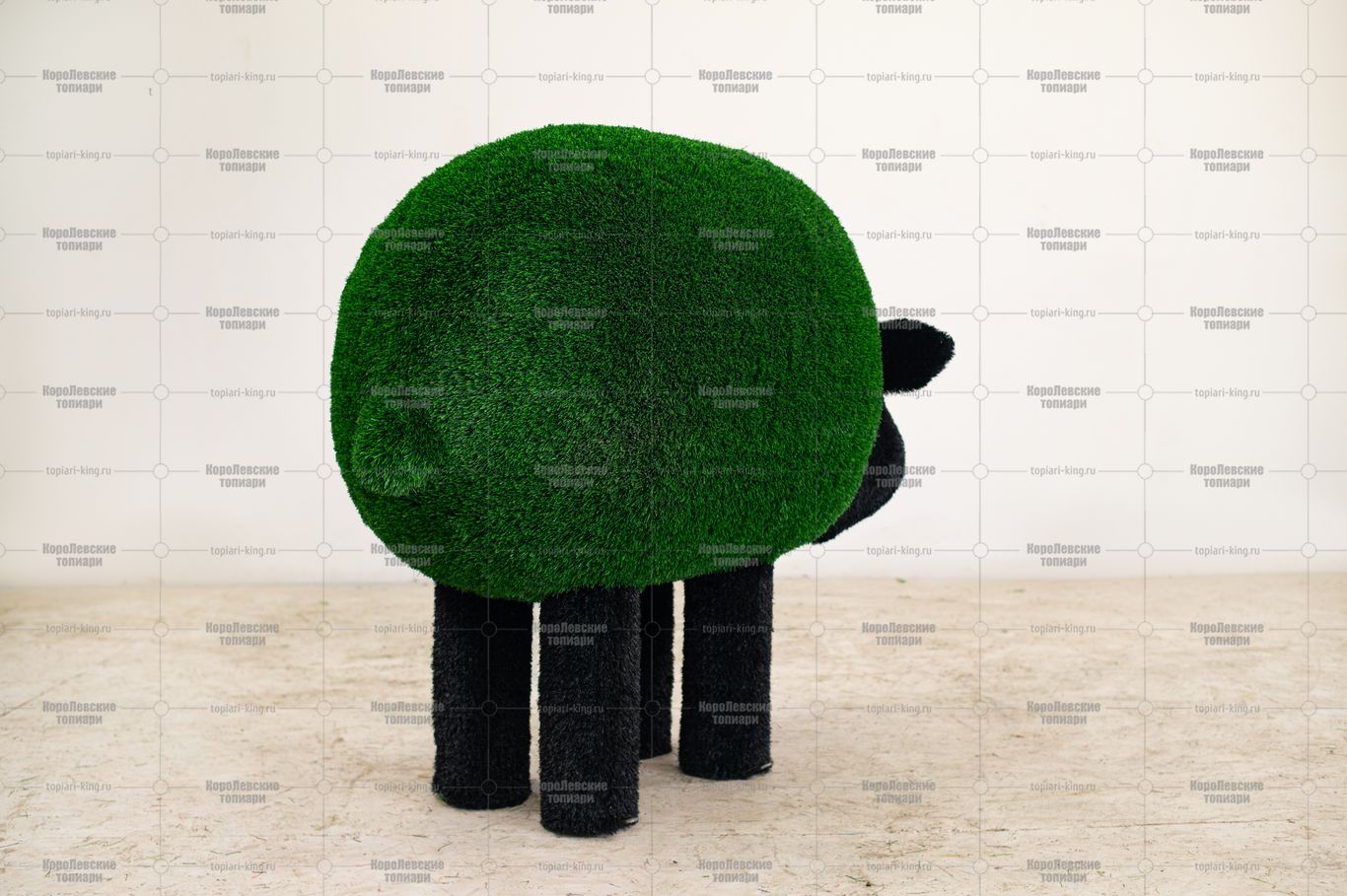 Топиари овечка кучерявая h=100см - газон Deluxe Green+Есо Топиари овечка кучерявая h=100см - газон Deluxe Green+Есо