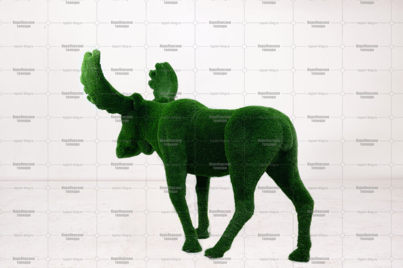 Топиари лось - газон Deluxe Green Топиари лось - газон Deluxe Green