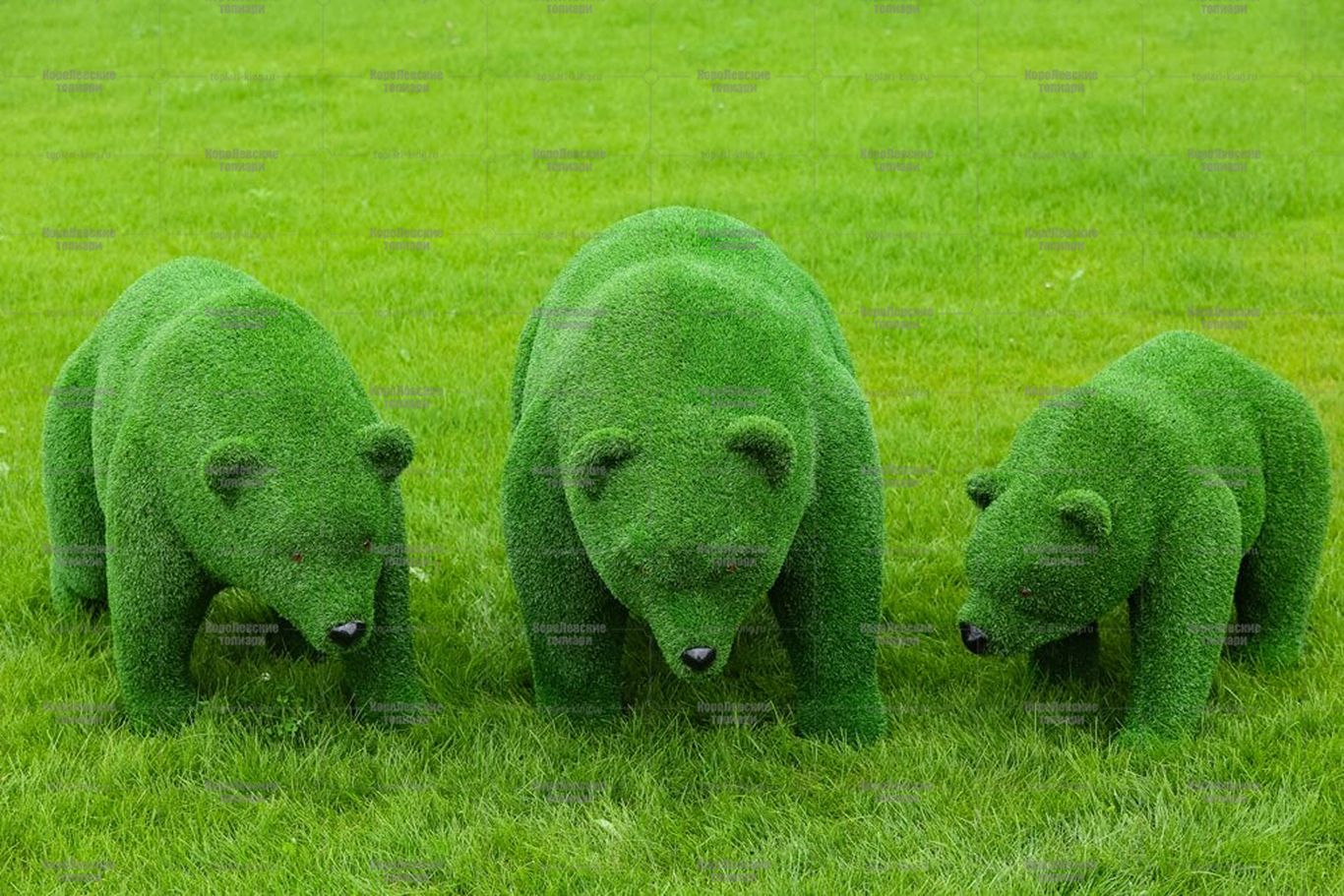 Топиари композиция медведи, семья - газон Eco Топиари композиция медведи, семья - газон Eco