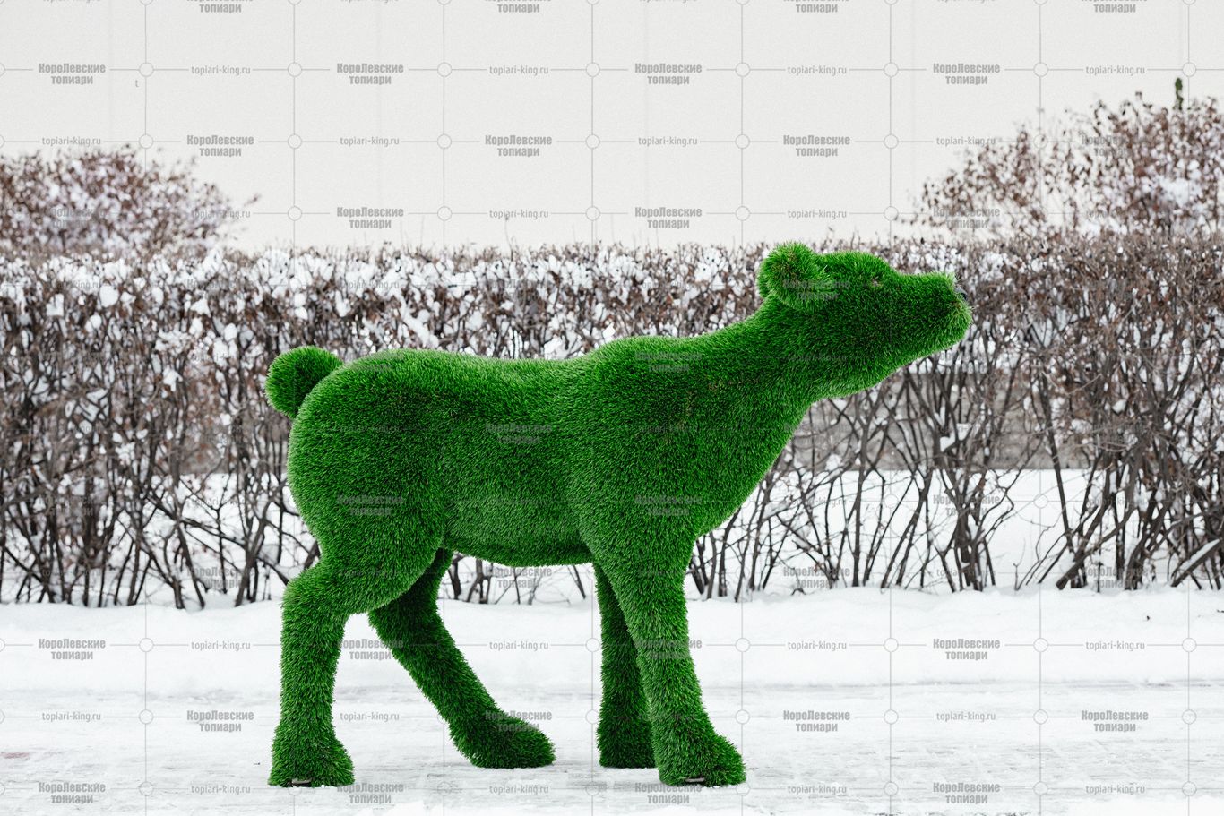 Топиари композиция олени, мама и малыш - газон Deluxe Топиари композиция олени, мама и малыш - газон Deluxe