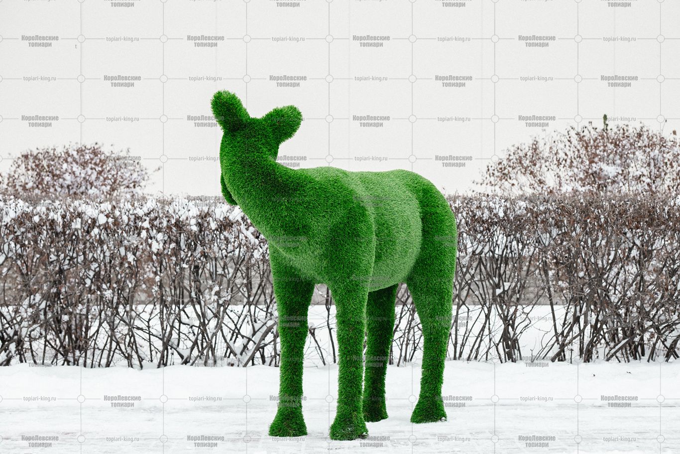 Топиари композиция олени, мама и малыш - газон Deluxe Топиари композиция олени, мама и малыш - газон Deluxe