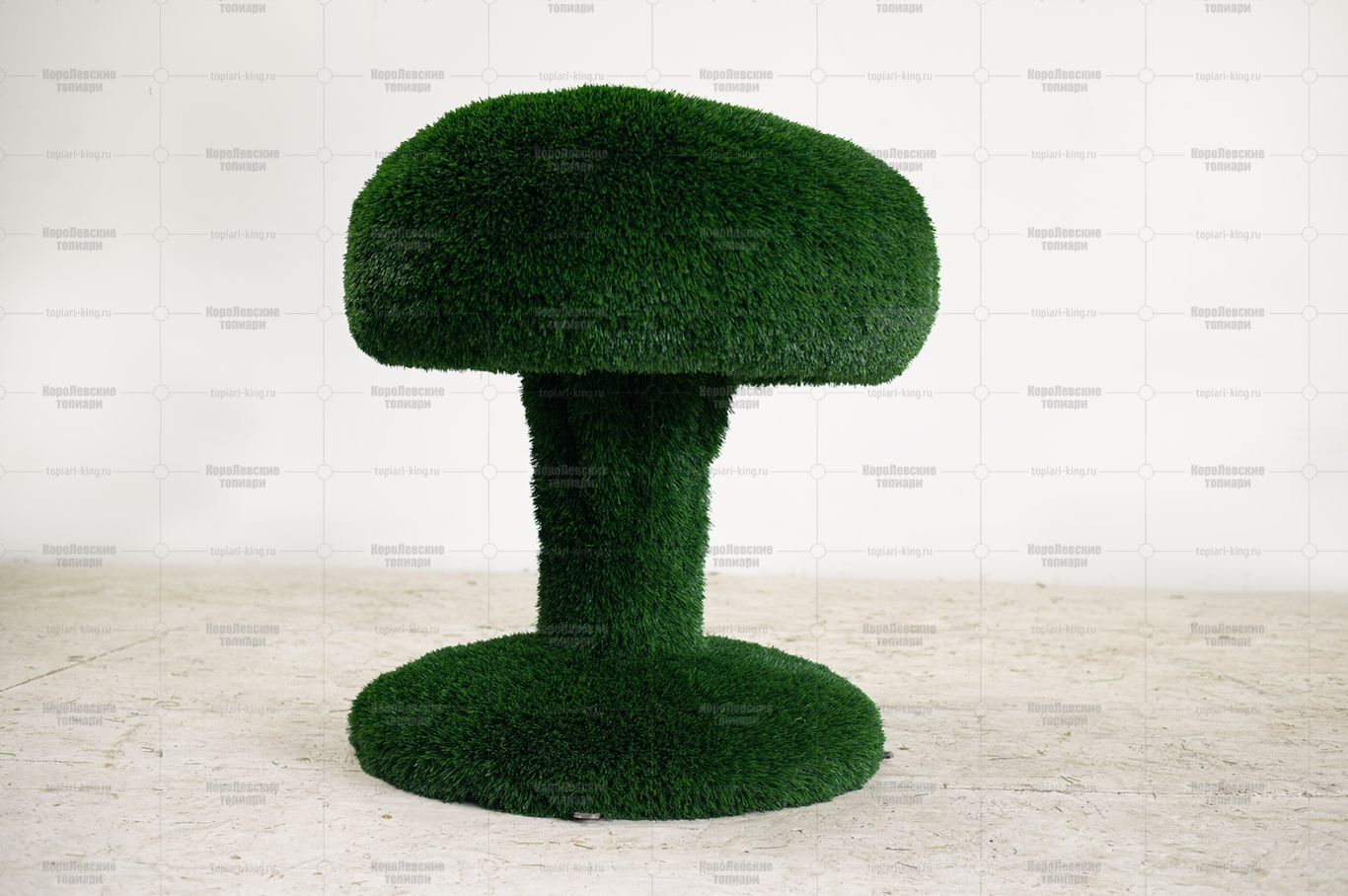 Топиари гриб лисичка (ДхШхВ) 70х80х75см - газон Deluxe Green Топиари гриб лисичка (ДхШхВ) 70х80х75см - газон Deluxe Green