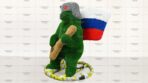 Топиари композиция  медведь Патриот - газон Есо