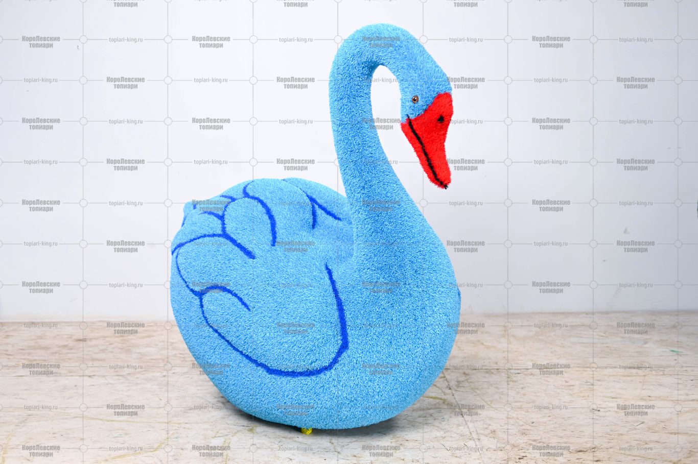 Топиари лебедь Акку - газон Eco Топиари лебедь Акку - газон Eco