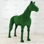 Топиари конь кавалерийский - газон Deluxe Green