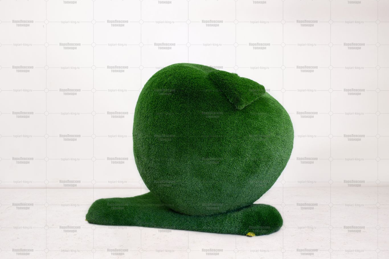 Топиари яблоко Гренни - газон Deluxe Green Топиари яблоко Гренни - газон Deluxe Green