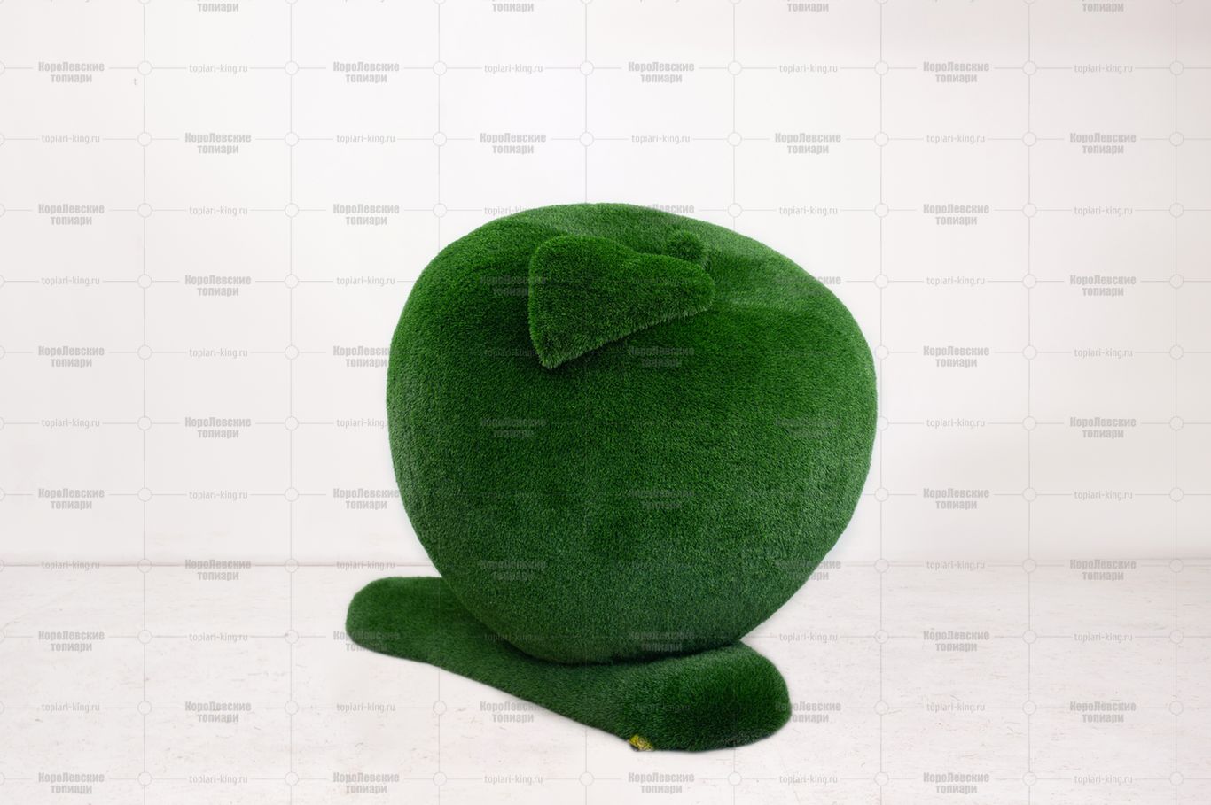 Топиари яблоко Гренни - газон Deluxe Green Топиари яблоко Гренни - газон Deluxe Green