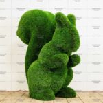 Топиари белочка Эльза - газон Premium