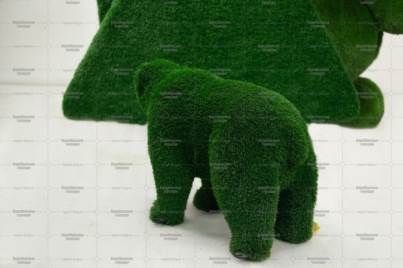 Топиари медведь Стик - газон Есо Топиари медведь Стик - газон Есо