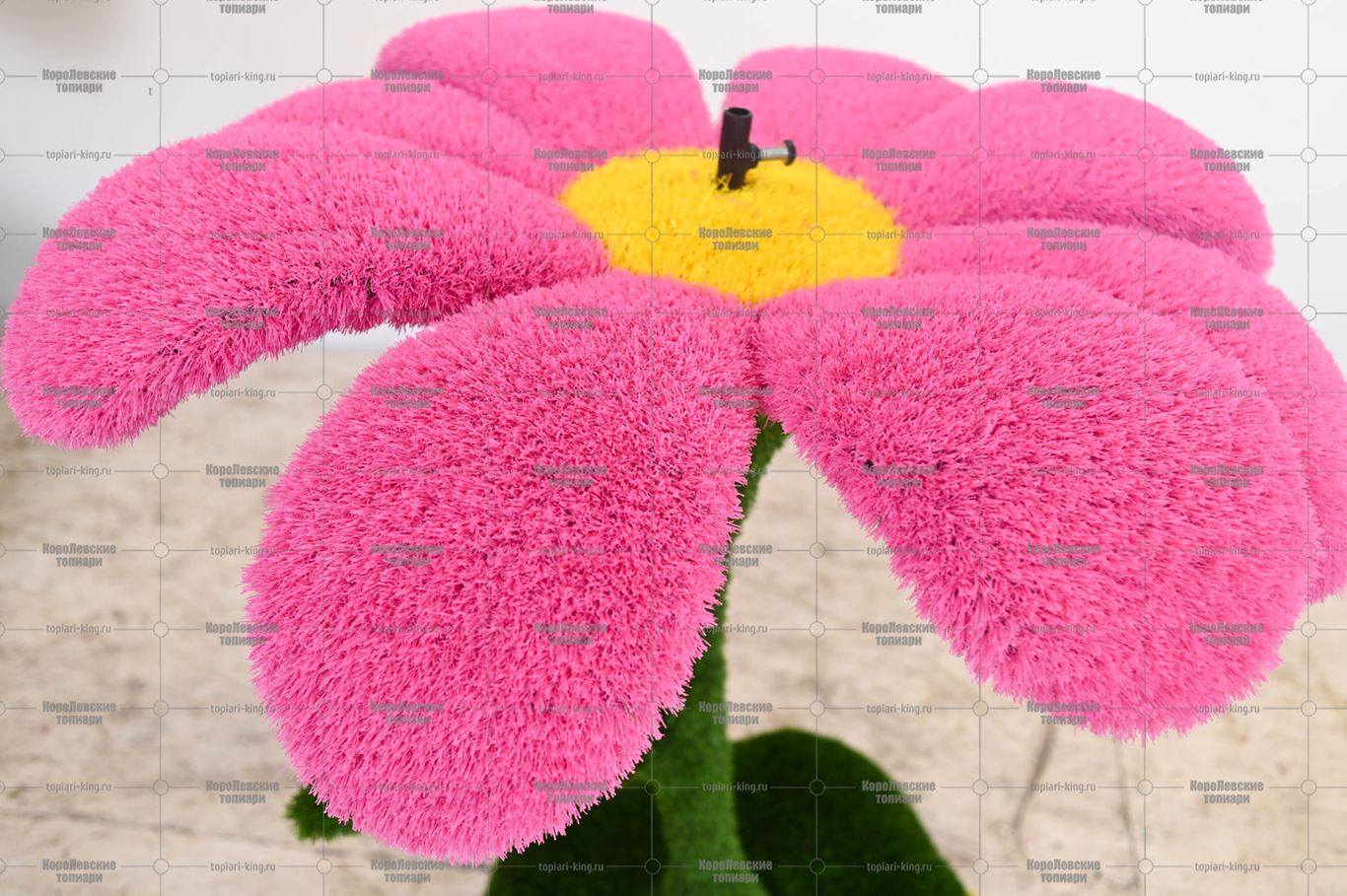 Топиари цветок розовый - газон Eco+Deluxe Топиари цветок розовый - газон Eco+Deluxe