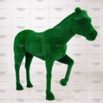 Топиари лошадь Пауль - газон Deluxe Green