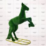Топиари конь на дыбах, h=290см - газон Deluxe Green