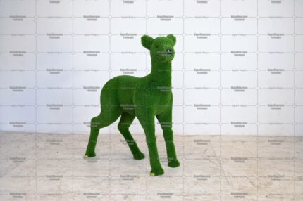 Топиари олень самочка Мари, h=160 см - газон Eco
