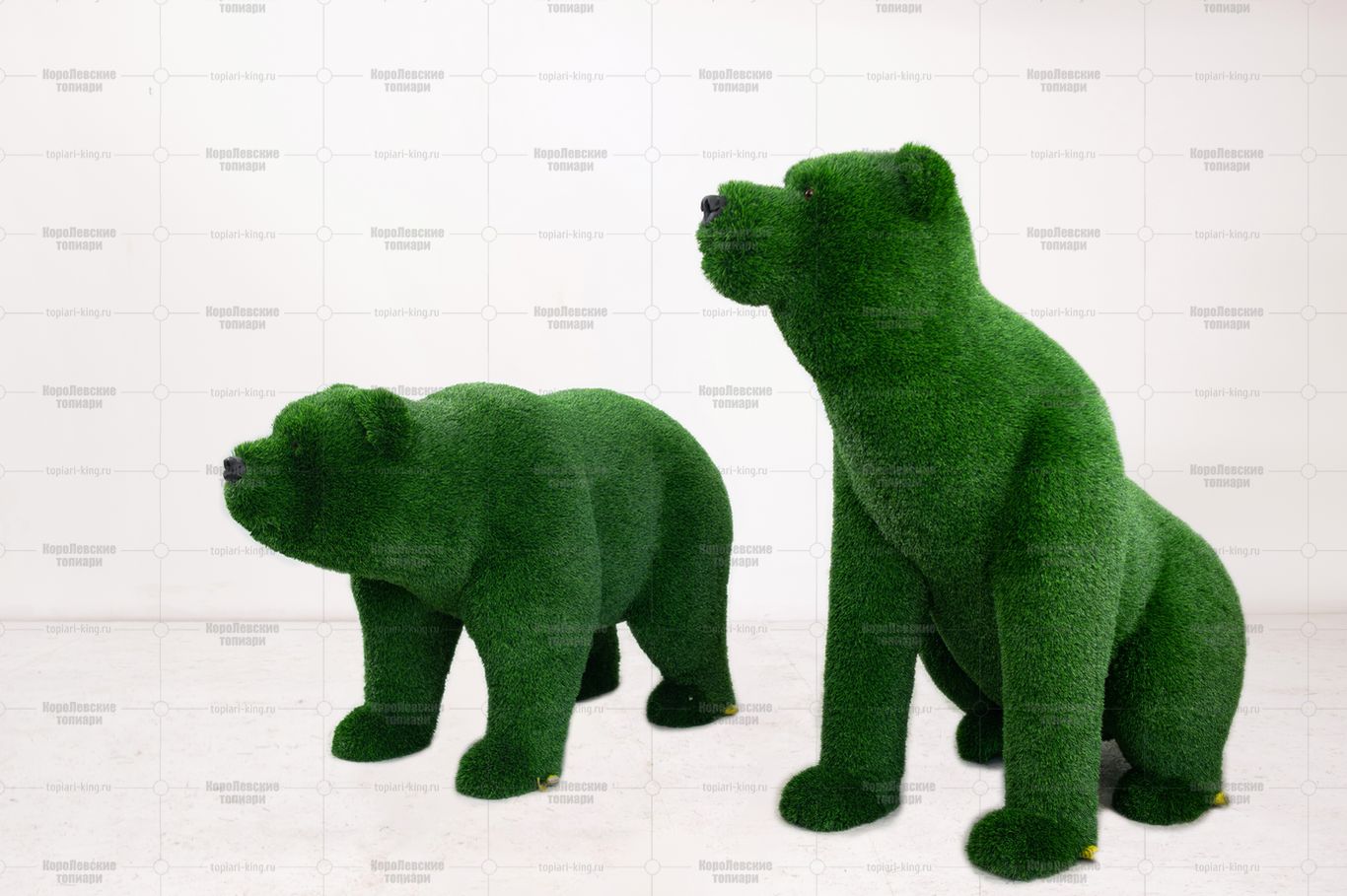 Топиари композиция медведица Монти и медведь Муни - газон Deluxe Green Топиари композиция медведица Монти и медведь Муни - газон Deluxe Green