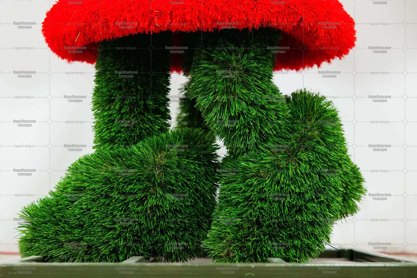 Топиари мышка Конфетка - газон Deluxe + Eco+ Топиари мышка Конфетка - газон Deluxe + Eco+