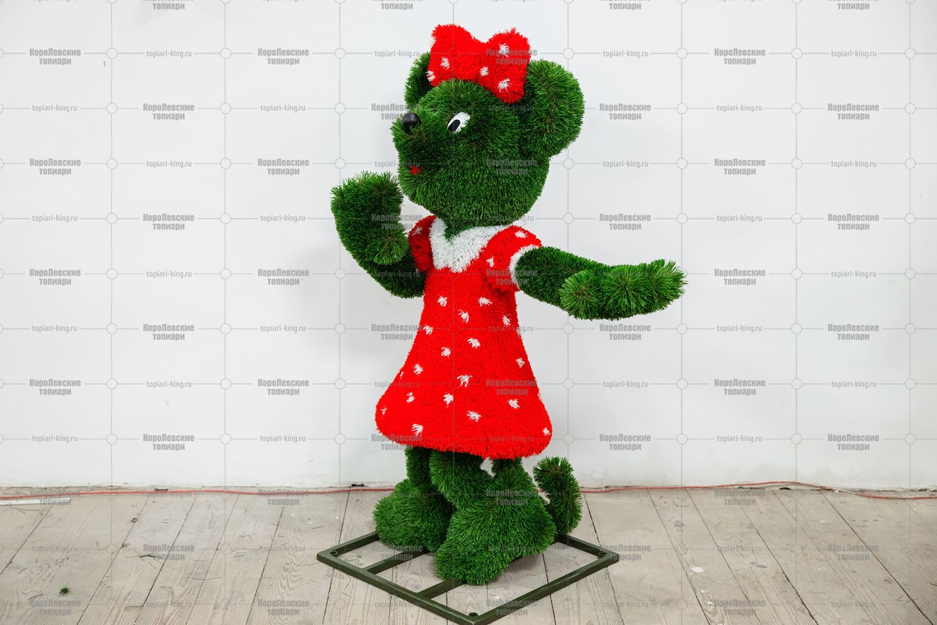 Топиари мышка Конфетка - газон Deluxe + Eco+ Топиари мышка Конфетка - газон Deluxe + Eco+