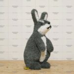 Топиари заяц Бари, цветной - газон Eco