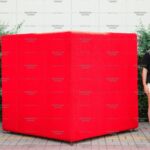 Топиари куб, красный, большой - газон Eco