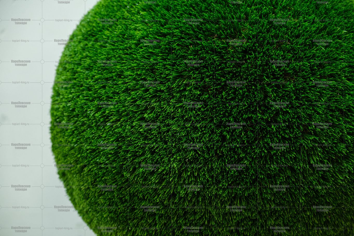 Топиари шар Элизы, d=50см - газон Deluxe Топиари шар Элизы, d=50см - газон Deluxe