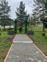 Топиари арка храма, h=500 см - газон Eco