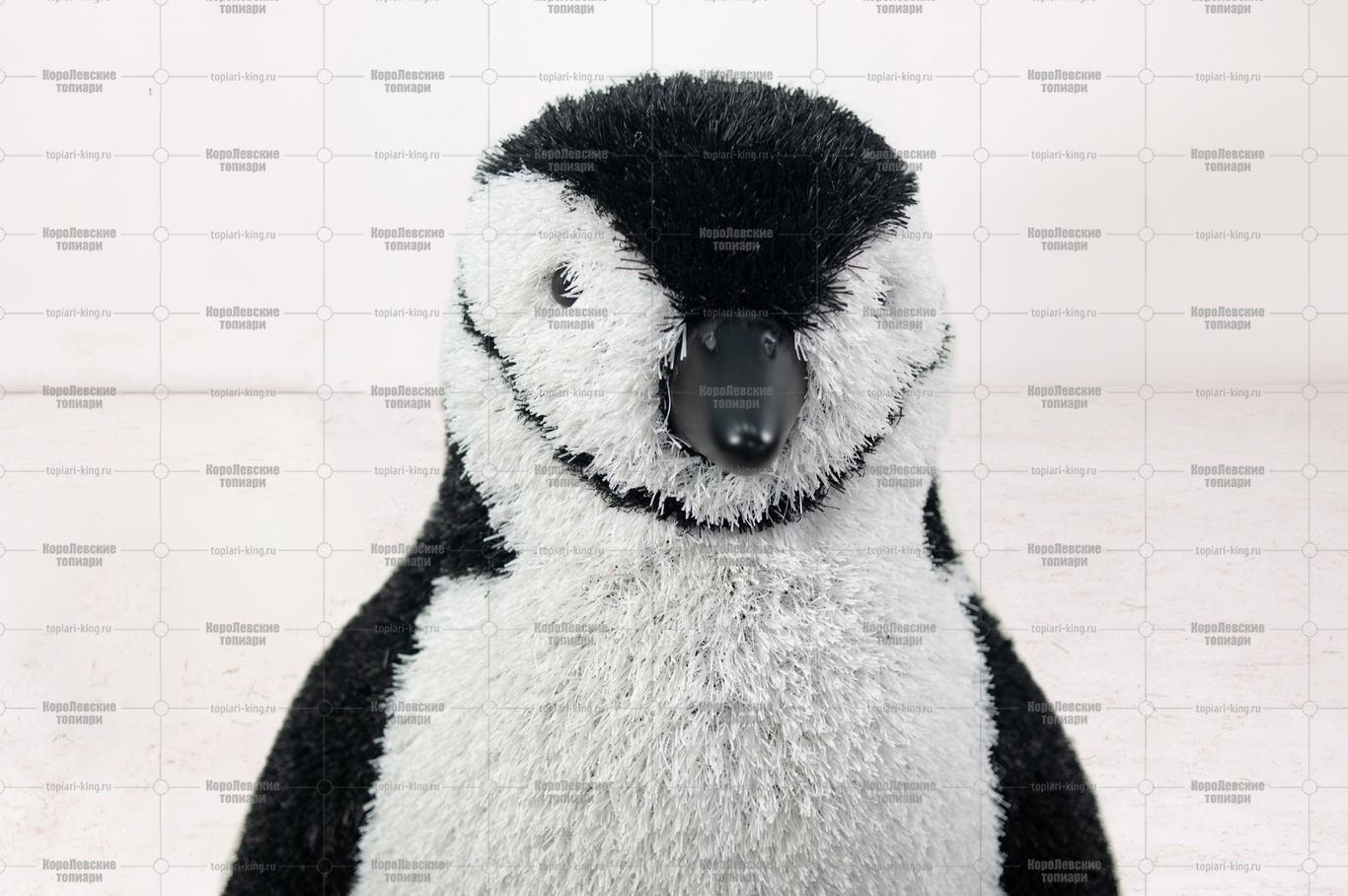 Топиари пингвин, h-90см - газон Eco Топиари пингвин, h-90см - газон Eco