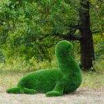 Топиари тюлень с головой налево - газон Deluxe