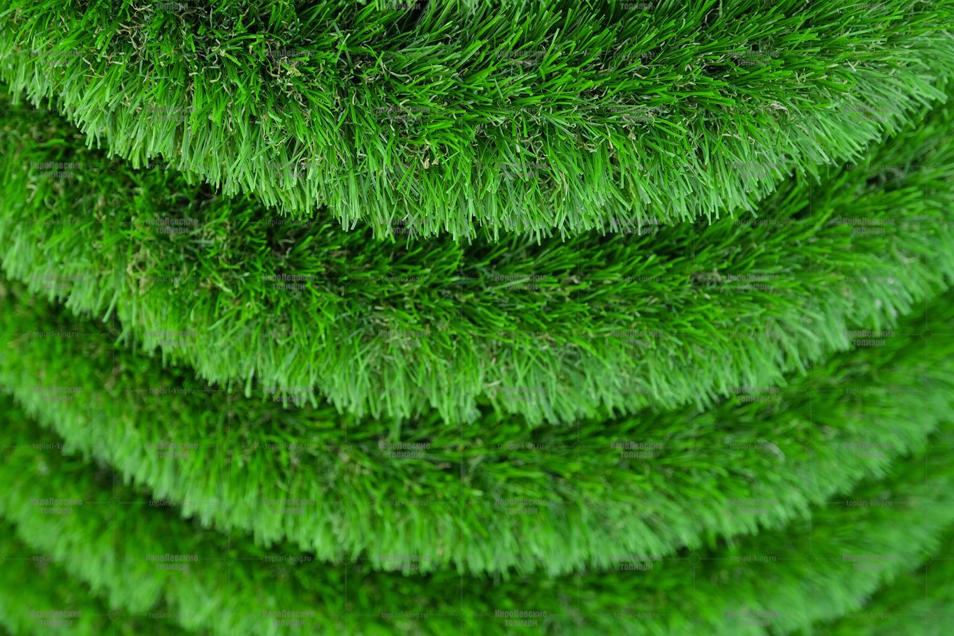 Топиари елка спиралька, h=170 см - газон Deluxe Simple Топиари елка спиралька, h=170 см - газон Deluxe Simple