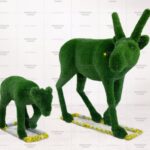 Топиари композиция Сайгаки папа и малыш - газон Deluxe Green